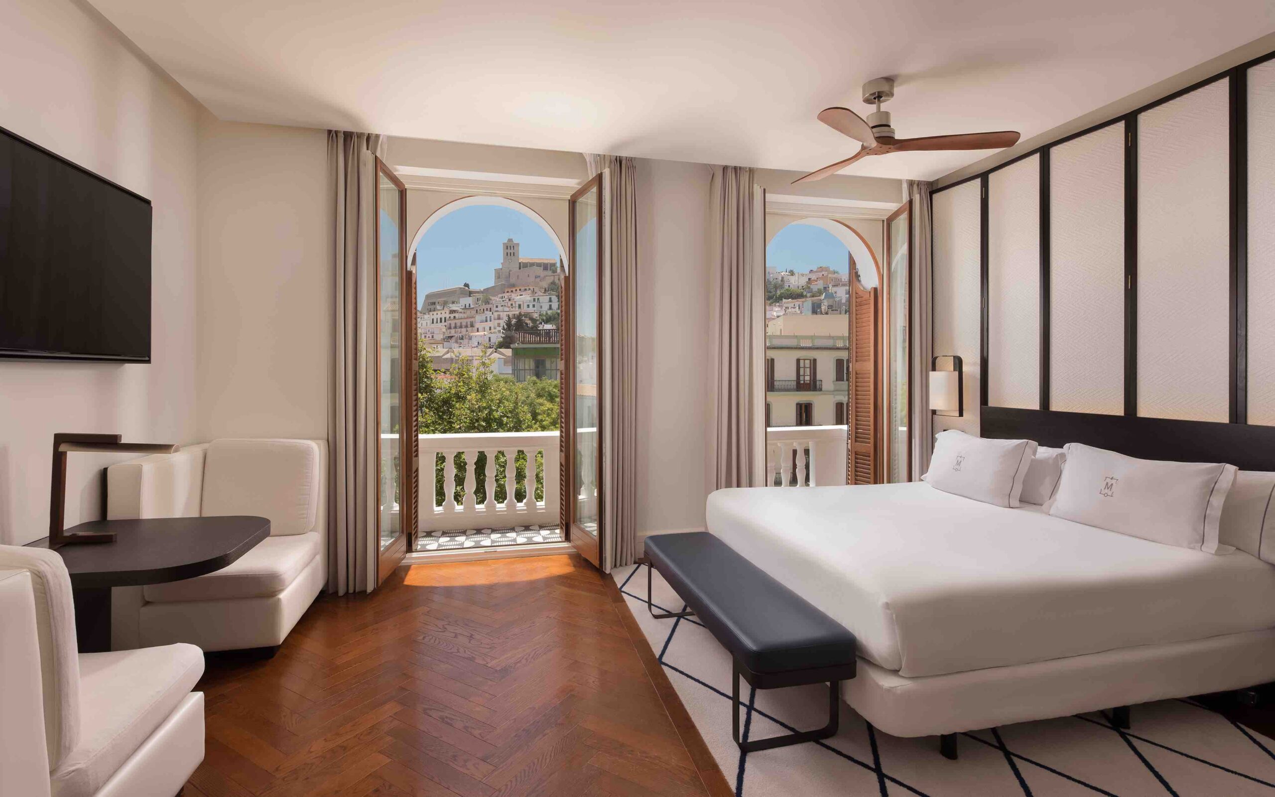 The Experimental Lover: Is This The Key To Ultimate Bedroom Bliss? - mnh7z8w